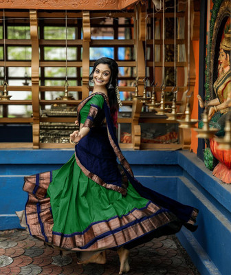 PAVITRAA SAREES Solid Semi Stitched Lehenga Choli(Green)