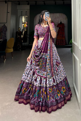 SK FASHION SURAT Floral Print Semi Stitched Lehenga Choli(Purple)