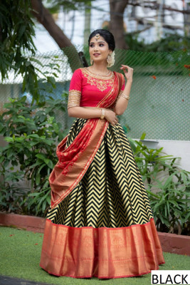 KASHIFAB Self Design Semi Stitched Lehenga Choli(Black)