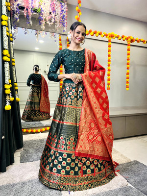 Fabcartz Self Design Semi Stitched Lehenga Choli(Dark Green)