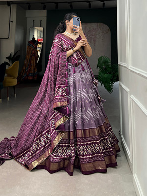cynor Floral Print, Printed Semi Stitched Lehenga Choli(Multicolor)