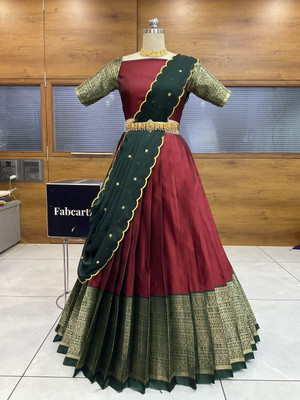 Sonu Creation Self Design Semi Stitched Lehenga Choli(Maroon)