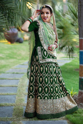 KalyaniTextile Embroidered, Embellished Semi Stitched Rajputi Poshak(Green)