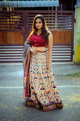 kaizen International Digital Print Semi Stitched Lehenga Choli(Gold)