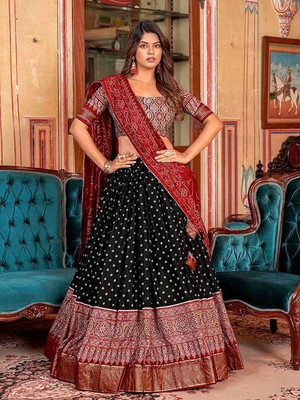 MITRABIZ Floral Print Semi Stitched Lehenga Choli(Black)