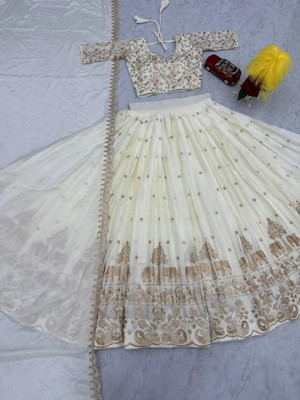 Apnisha Embroidered Semi Stitched Lehenga Choli(White)