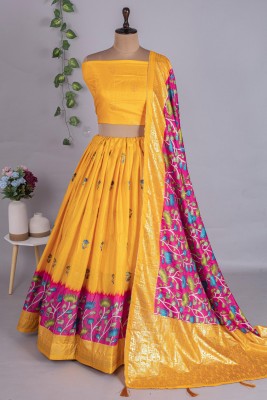 Pal Enterprise Floral Print, Paisley Semi Stitched Lehenga Choli(Yellow)