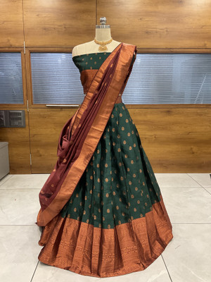 SHREE CREATION Self Design Semi Stitched Lehenga Choli(Green)