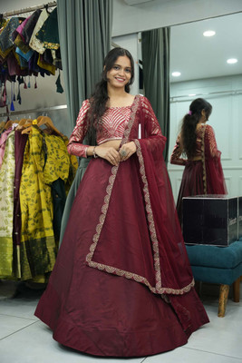 SHREE CREATION Self Design Semi Stitched Lehenga Choli(Maroon)