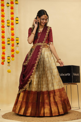 Fabcartz Self Design Semi Stitched Lehenga Choli(Maroon)