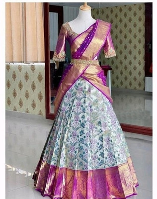 GRANTH MANIAFAB Self Design Semi Stitched Lehenga Choli(Black)