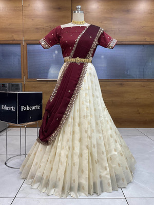 PinkBindi Self Design Semi Stitched Lehenga Choli(Maroon, Beige)