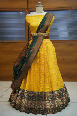 Sonu Creation Self Design Semi Stitched Lehenga Choli(Yellow)