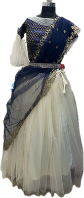 SVASTII Solid, Embellished, Self Design, Leheriya Semi Stitched Lehenga Choli(White, Dark Blue, Gold)