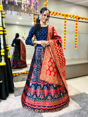 SHREE CREATION Self Design Semi Stitched Lehenga Choli(Red)