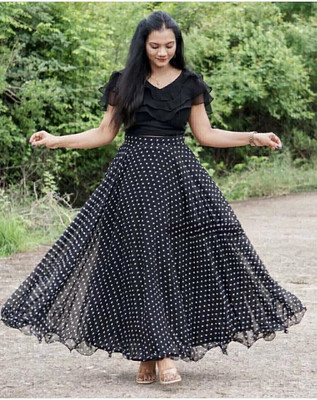 HOUSE OF COMMON Polka Print Stitched Lehenga & Crop Top(Black)