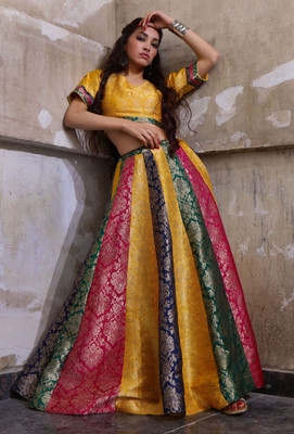 Trijal Fab Self Design, Colorblock Semi Stitched Lehenga Choli(Multicolor)