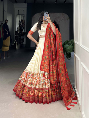 CYNOR ENTERPRISE Floral Print Semi Stitched Lehenga Choli(Multicolor)