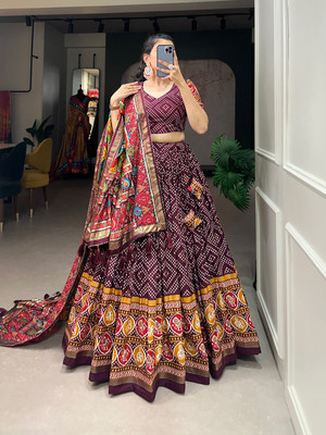 THE PRIVATE LABLE Embellished, Printed Semi Stitched Lehenga Choli(Multicolor)