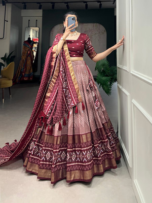 BLANKLOOK Printed Semi Stitched Lehenga Choli(Black)
