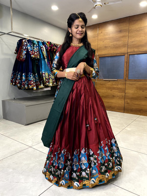 Immy Solid, Self Design Semi Stitched Lehenga Choli(Maroon)