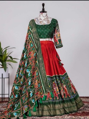 AavisaQueency Printed Semi Stitched Lehenga Choli(Red)