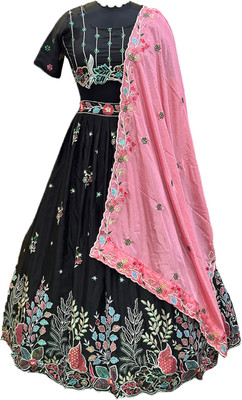CLOTHTEXTILE Embroidered Semi Stitched Lehenga Choli(Black)