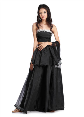 KIYOO Solid Stitched Lehenga & Crop Top(Black)