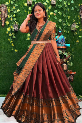 PAVITRAA SAREES Solid Semi Stitched Lehenga Choli(Maroon, Green)