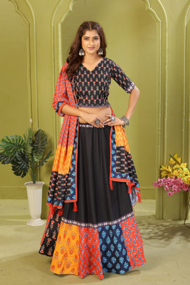 KRISHU ETHNICS Digital Print Semi Stitched Lehenga Choli(Black, Multicolor)