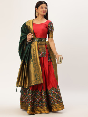 Payu Self Design Semi Stitched Lehenga Choli(Red)