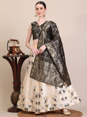 Harshiv Textile Self Design Semi Stitched Lehenga Choli(White)
