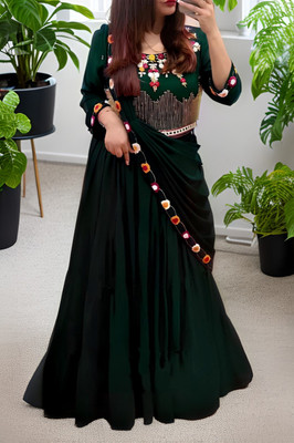 Hemlata Embroidered Semi Stitched Lehenga & Crop Top(Green)