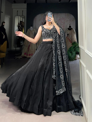 MAABHAVANI CREATION Embroidered Semi Stitched Lehenga Choli(Black)