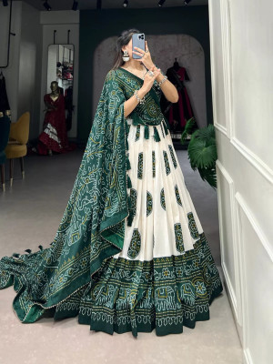 JesoriSaree Floral Print Semi Stitched Lehenga Choli(Multicolor)