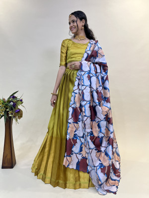 Payu Self Design Semi Stitched Lehenga Choli(Yellow)