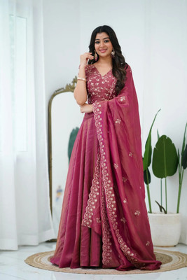Xomantic FASHION Self Design Semi Stitched Lehenga Choli(Pink)