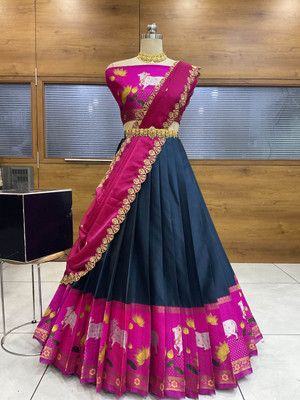 Sonu Creation Self Design Semi Stitched Lehenga Choli(Blue)