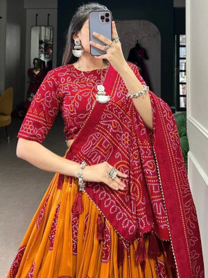 sarathybiz Self Design Semi Stitched Lehenga Choli(Yellow)