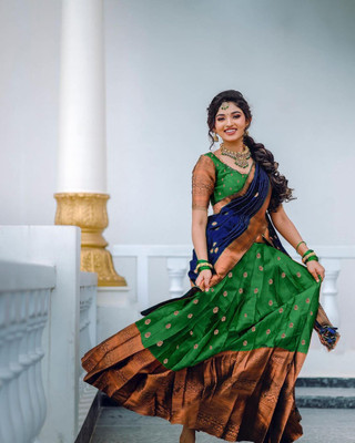 HOUSE OF COMMON Printed Semi Stitched Lehenga Choli(Green, Dark Blue)