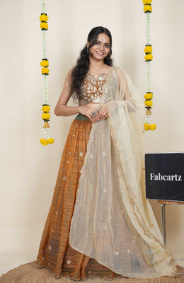 Payu Self Design Semi Stitched Lehenga Choli(Orange)