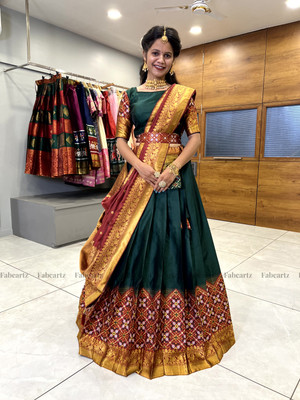Fabcartz Self Design Semi Stitched Lehenga Choli(Dark Green)