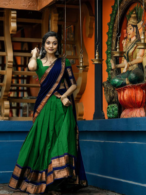 PAVITRAA SAREES Solid Semi Stitched Lehenga Choli(Green)