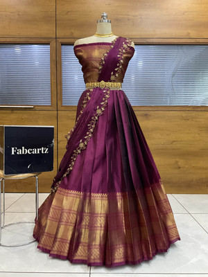 SHREE CREATION Solid, Self Design Semi Stitched Lehenga Choli(Purple)