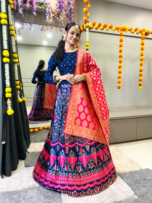 SHREE CREATION Self Design Semi Stitched Lehenga Choli(Pink)