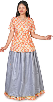 avery Solid Semi Stitched Lehenga & Kurta(Orange)