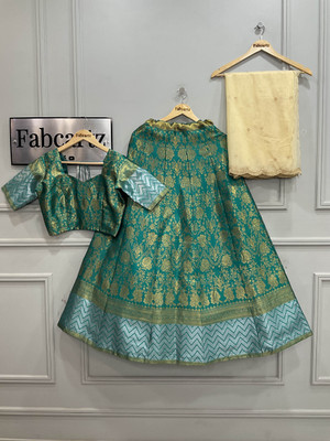 Payu Self Design Semi Stitched Lehenga Choli(Green)