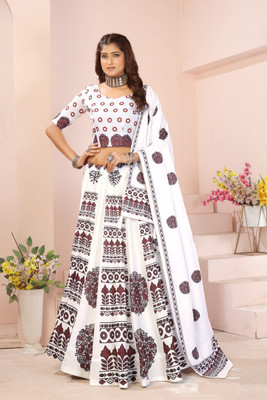 KRISHU ETHNICS Digital Print Semi Stitched Lehenga Choli(White, Maroon)
