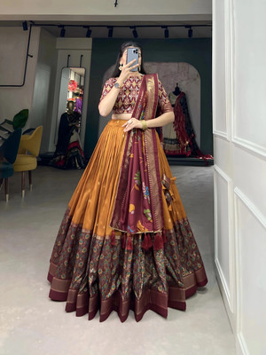 Zinsy Creation Printed Semi Stitched Lehenga Choli(Multicolor)