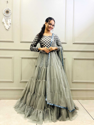 SHREE CREATION Self Design Semi Stitched Lehenga Choli(Grey)